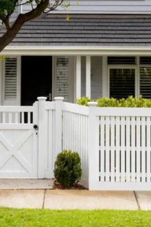 Benefits of Modern Vinyl Fencing for Homes and Businesses